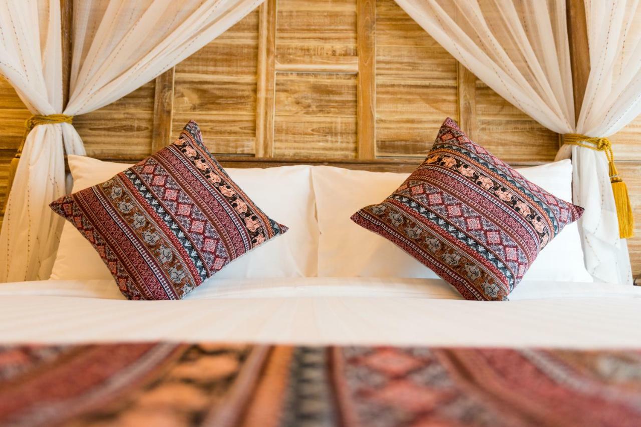 Nampiangdin Boutique Hotel Chiang Mai Exteriör bild