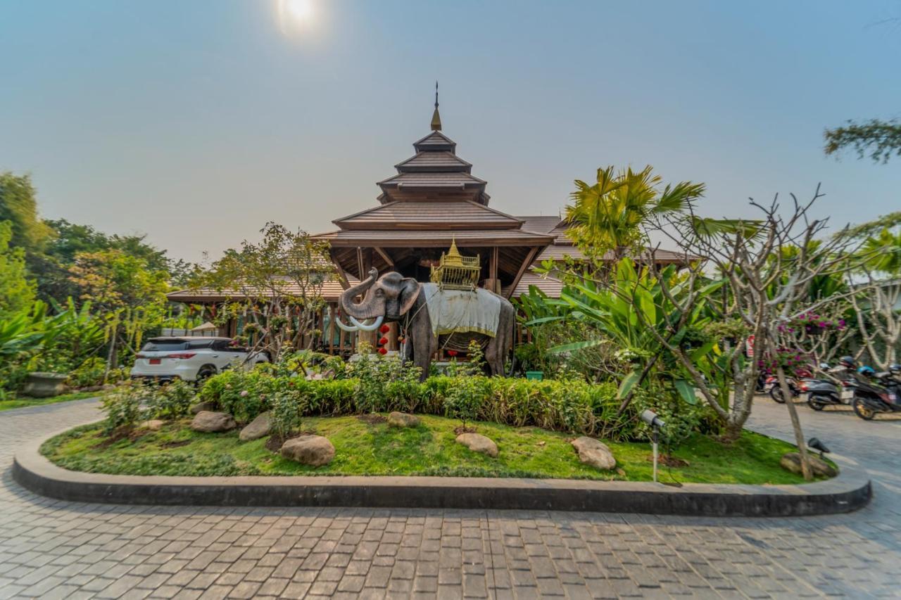 Nampiangdin Boutique Hotel Chiang Mai Exteriör bild